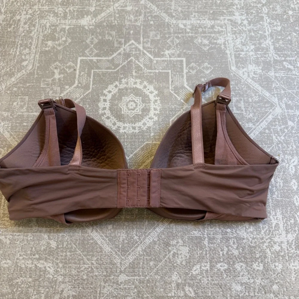 Auden‎ Breastfeeding Nursing Lightly Lined Wireless Bra Size 38D Comfort Support